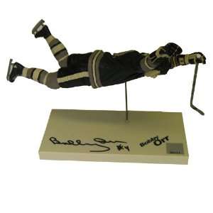   Autograph Bobby Orr Mcfarlane Action figure Flying Goal Toys & Games
