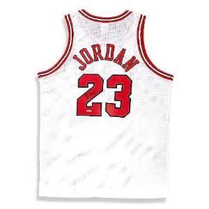  Michael Jordan Signed Chicago Bulls White Jersey UDA 