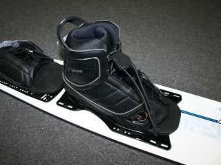 RADAR P6 SLALOM WATERSKI 69 W/ VECTOR FEATHER SIZE XLARGE 10 14 MENS 